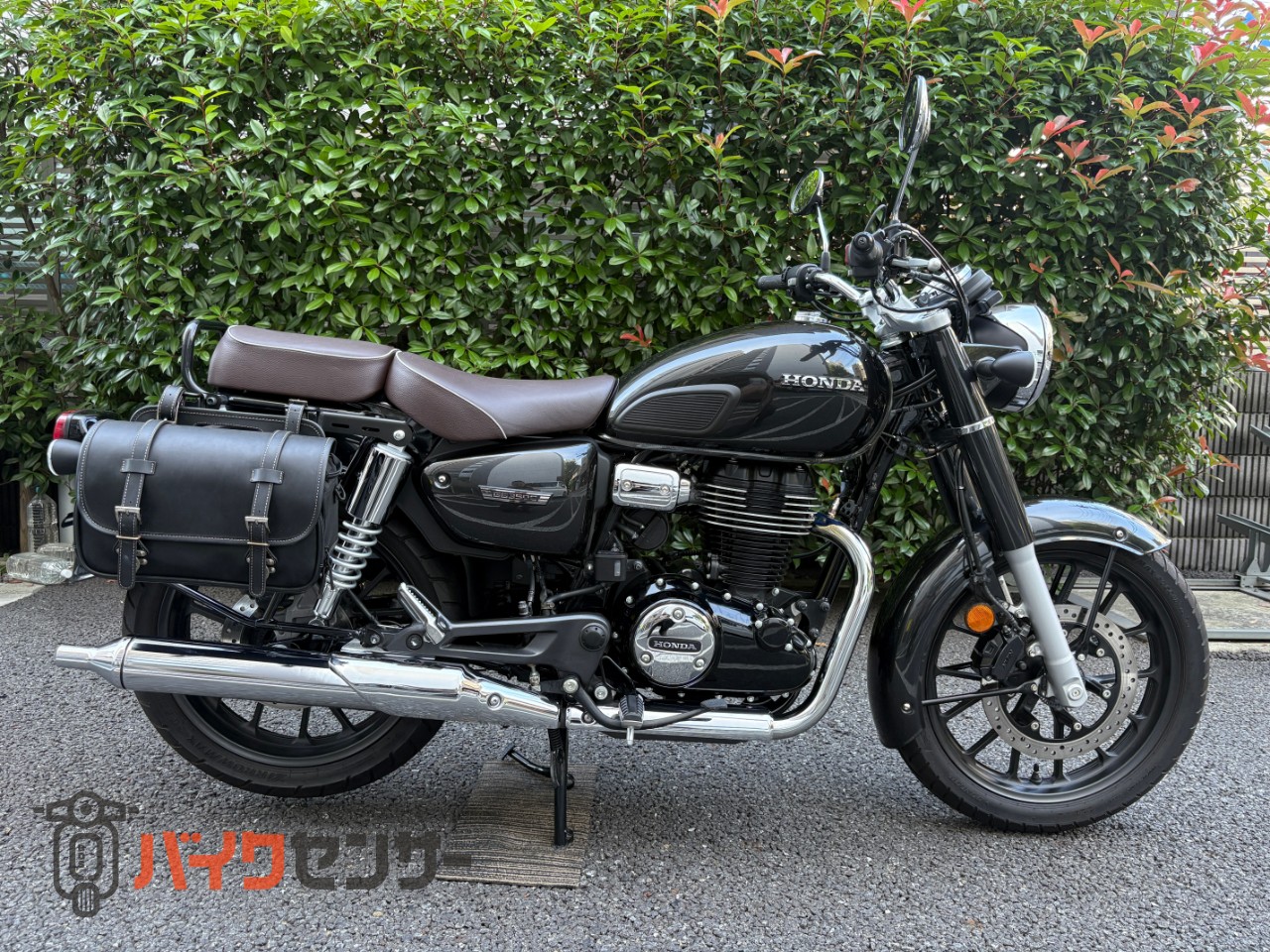 ホンダ GB350C 2024年モデル 中古車3年保証 USB グリップ 