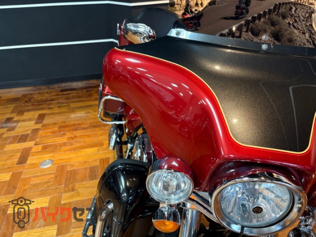 FLHTC エレクトラグライドクラシック - Harley-Davidson | CHAMPION 76