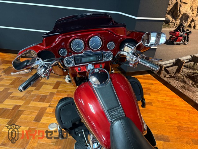 FLHTC エレクトラグライドクラシック - Harley-Davidson | CHAMPION 76