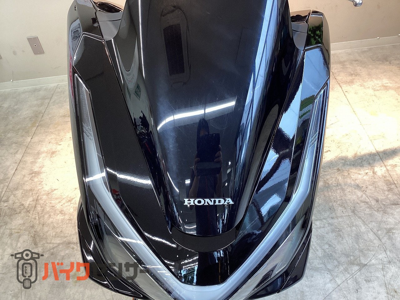 ホンダ PCX125 2025年モデル パールマザラニックブラック