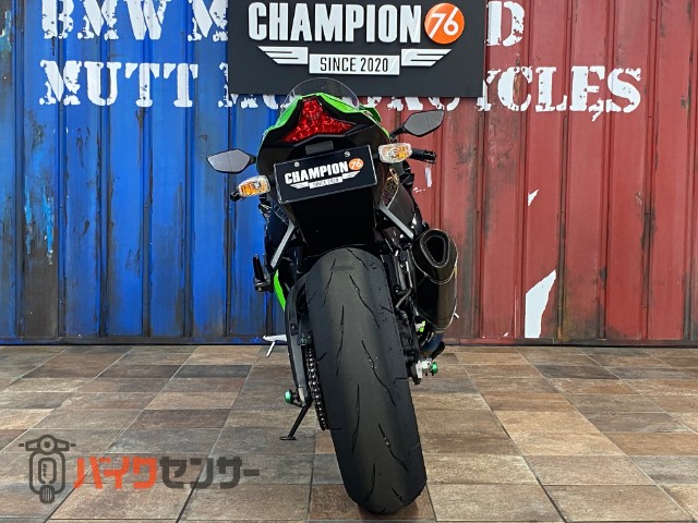 Ninja ZX-10R - KAWASAKI | CHAMPION 76 | チャンピオン 76