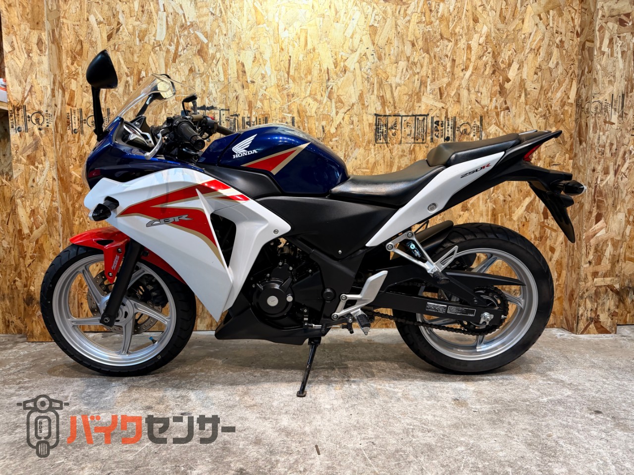ホンダ ホンダ CBR250R 水冷 ABSモデル ETC付き トリコロール MC41型