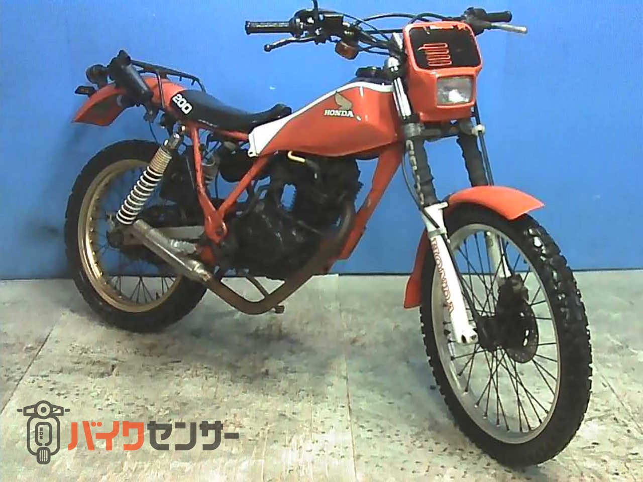 HONDA TLR200 エンジンキックペダル付き3000キロ車