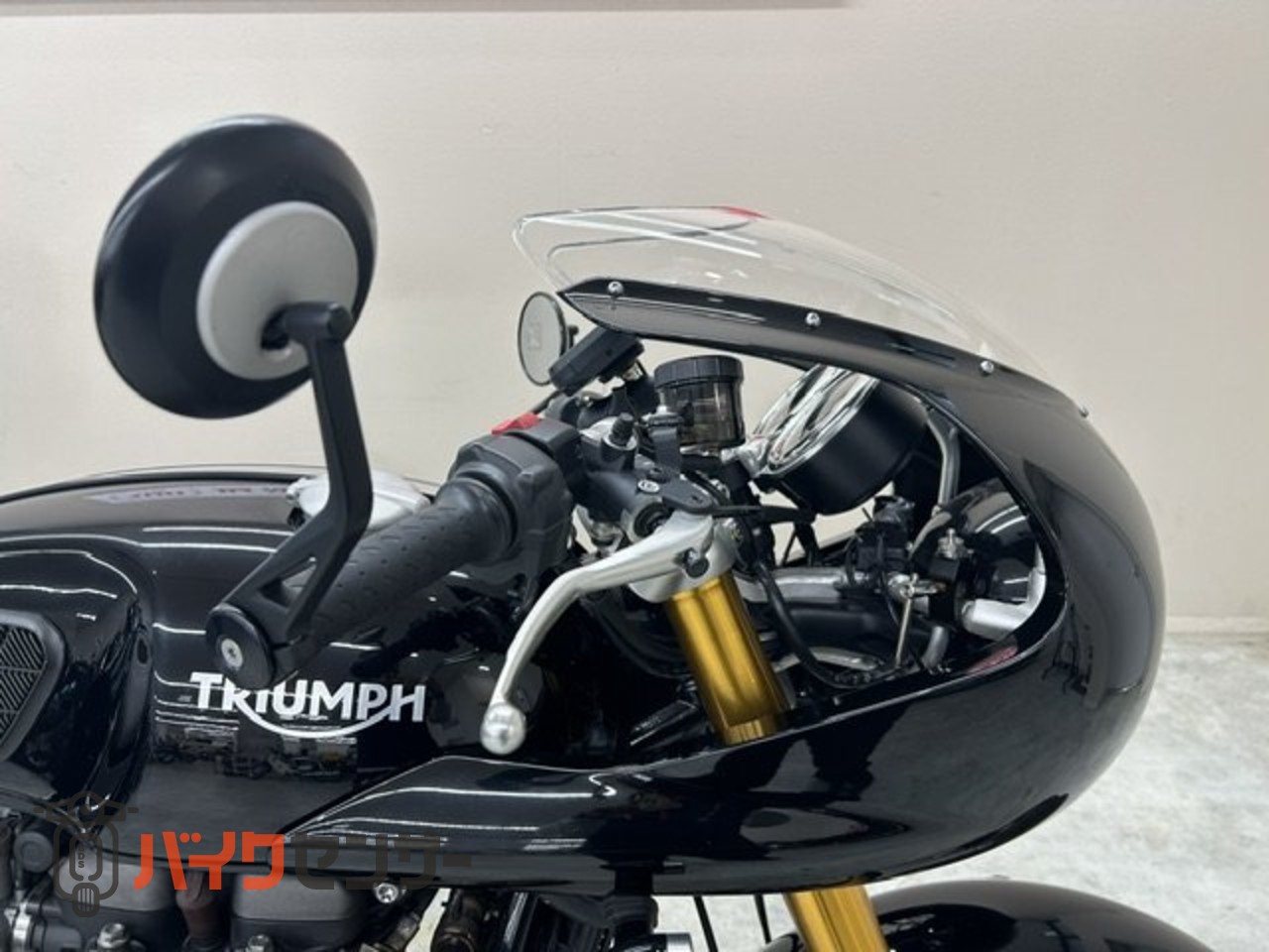 トライアンフ スラクストン1200RS 2021年モデル ロケット