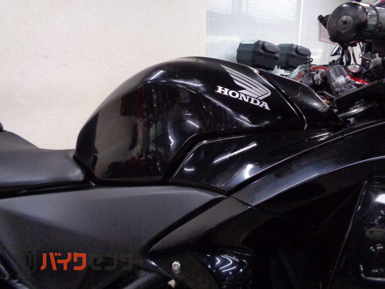 ホンダ CBR250R MC41 オールブラック インジェクションモデル 単気筒
