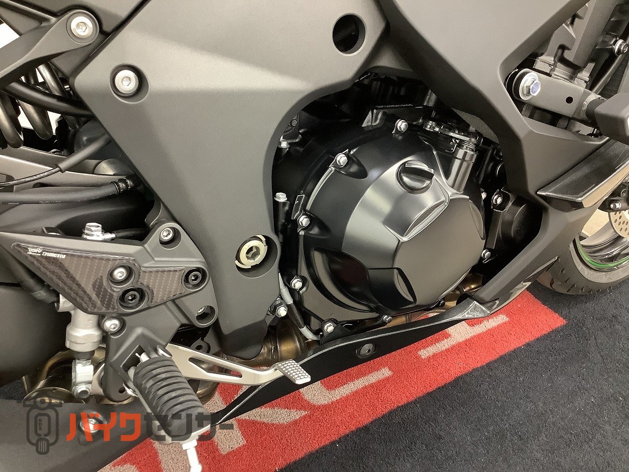 カワサキ NINJA1100SX エンジンスライダー 前後ドライブ