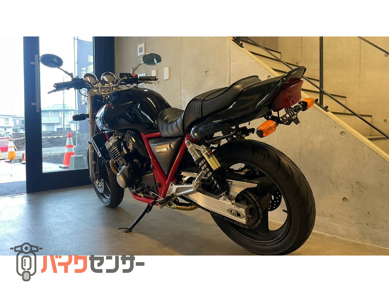 ホンダ CB400 SUPER FOUR ブラック 赤フレーム NEWゴールドマフラー