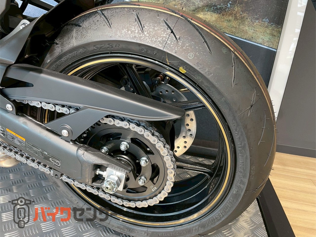 カワサキ Ninja1100SX 2026年モデル ETC2.0 グリップヒーター GPS機能