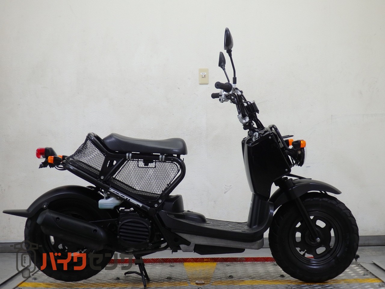 ホンダ ズーマー インジェクション AF58 2009年モデル シート 