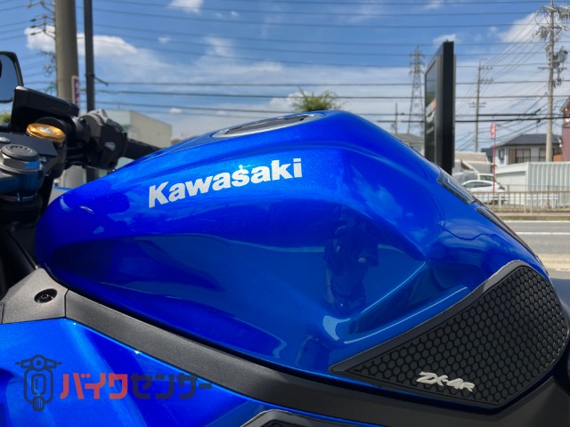 Ninja ZX-4R SE ダブルアールズマフラー フェンダーレス ETC2．0