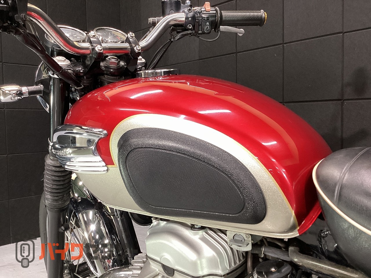 カワサキ W650 乗出し整備済・車検残(R10年9月迄)・グリップヒーター