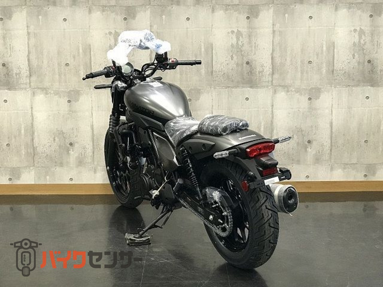 カワサキ エリミネーターSE 2027年モデル メタリックグラフェン