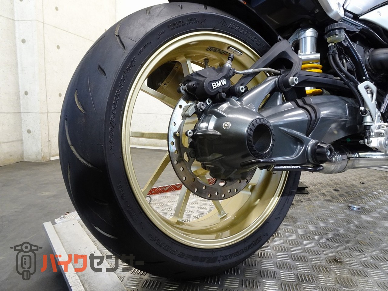 BMW R nineT フルカスタム ゲイルタイプRホイール 前後オーリンズサス
