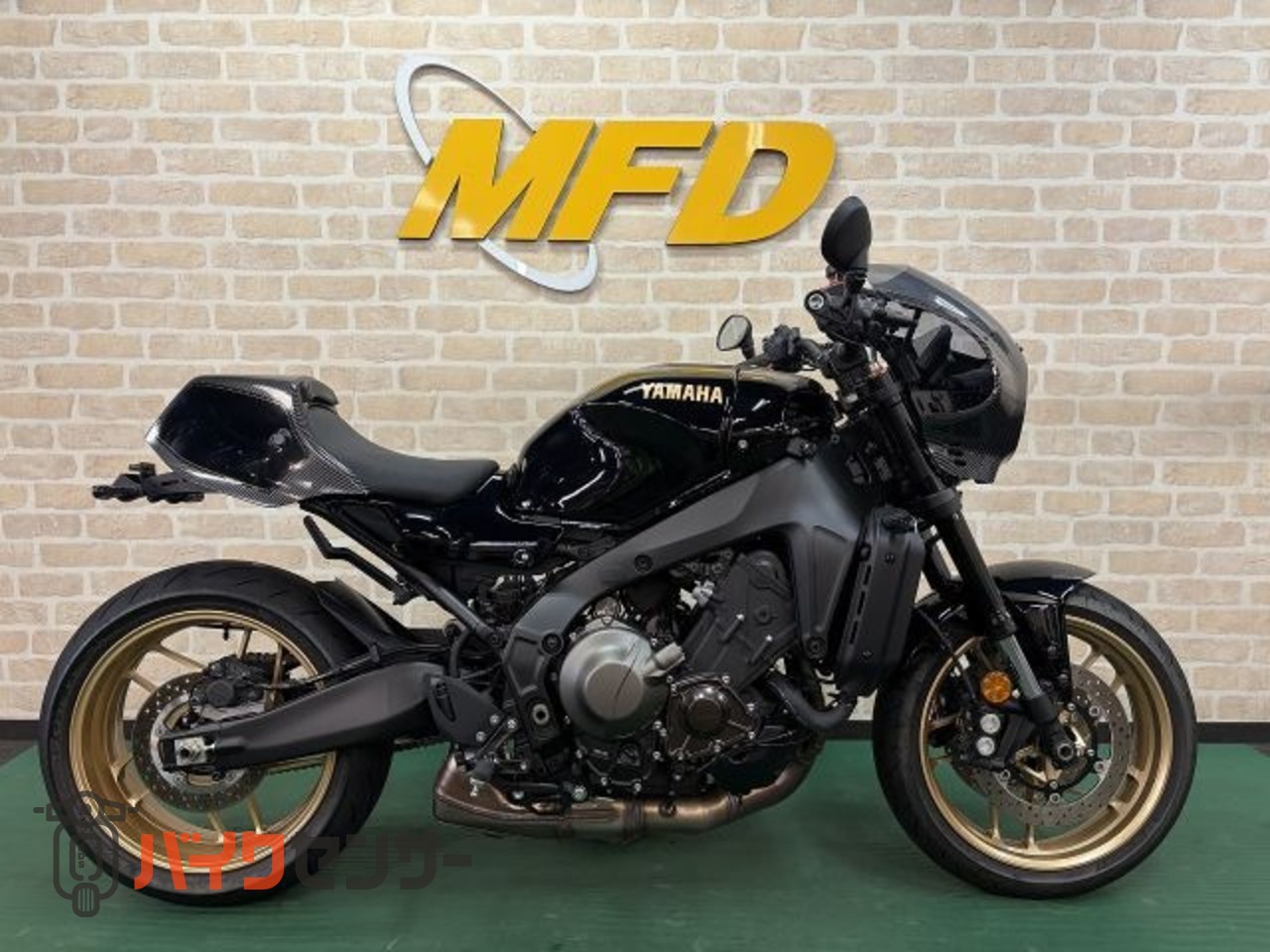 ヤマハ XSR900 ETC搭載 カーボンパーツフロント リアフェンダーレス