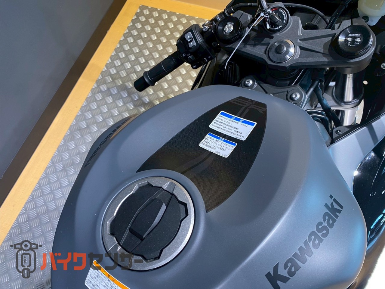カワサキ Ninja ZX-6R 2026年モデル B680735| BDSバイクセンサー