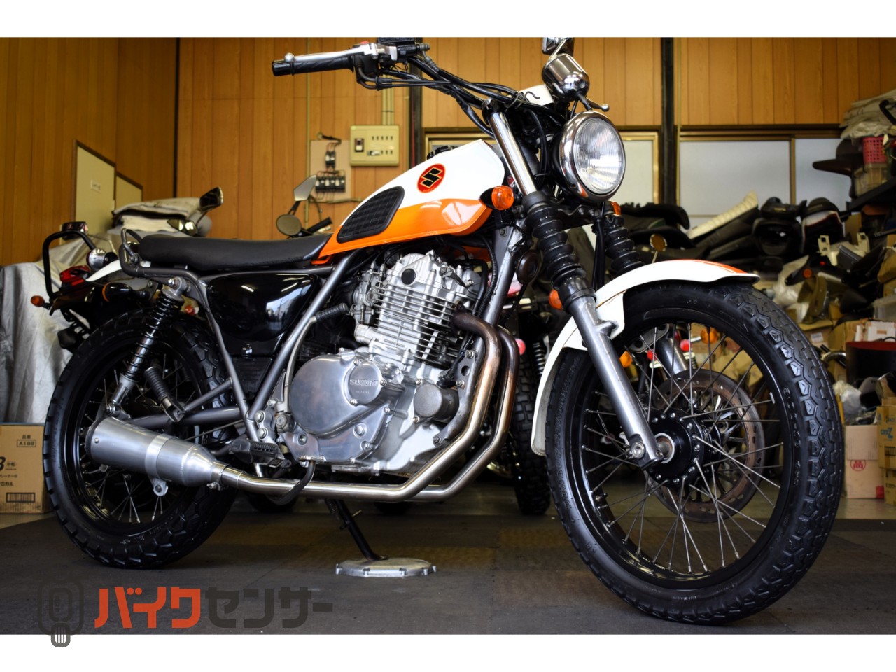 スズキ グラストラッカー NJ47A 2001年モデル SuperTrapマフラー 整備