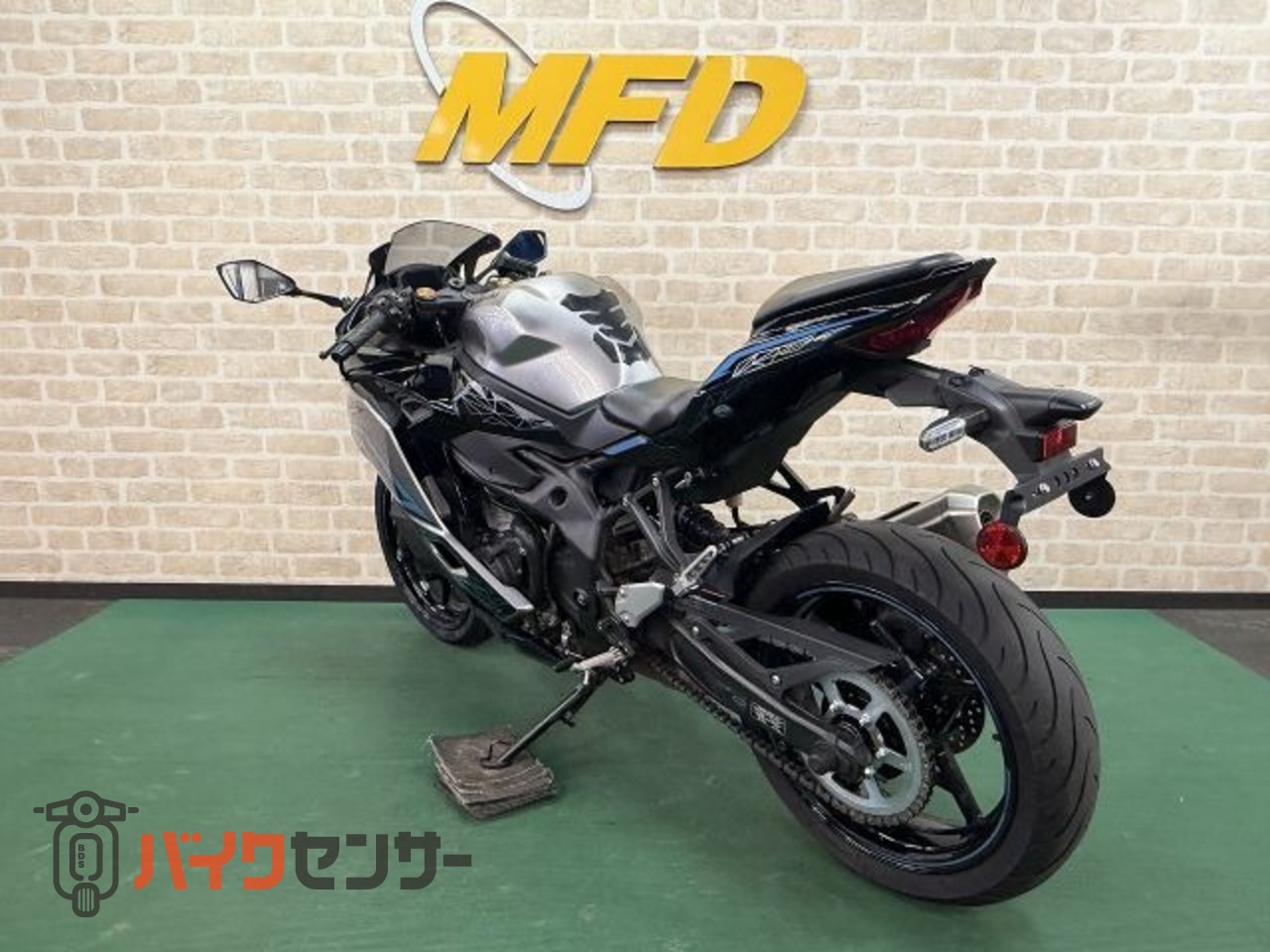 カワサキ ZX-25R B681519| BDSバイクセンサー