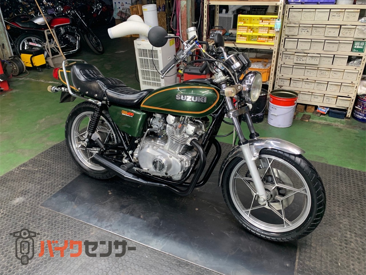 スズキ GS400 オリーブグリーンE1カラー ヨシムラタイプマフラー