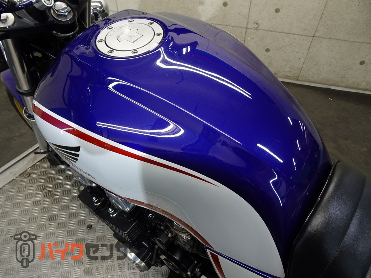 ホンダ CB750 RC42 2005年モデル 空冷4気筒エンジン キャブ車