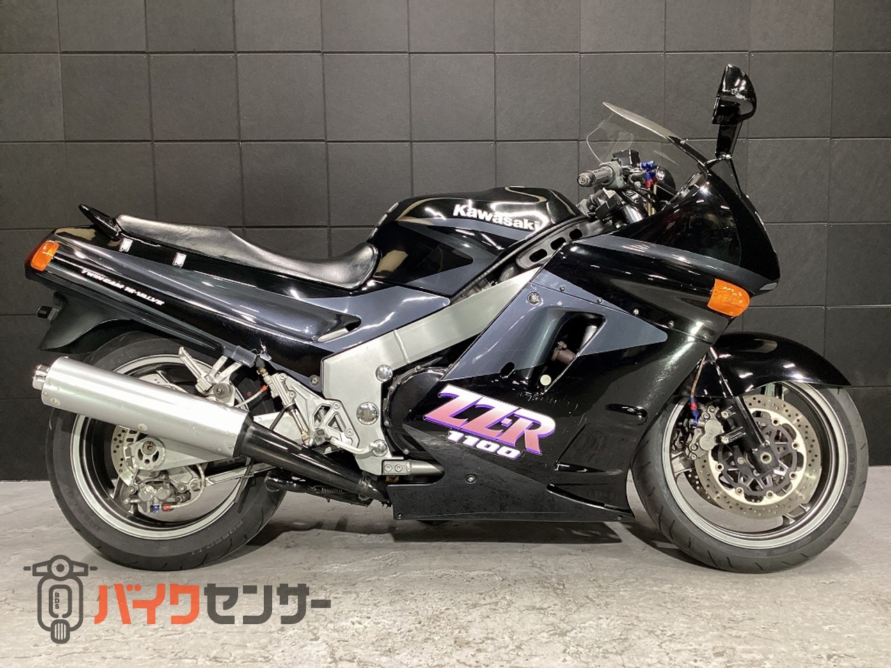 カワサキ ZZ-R1100 乗出し整備済・車検残(R10年9月迄)・タイヤ新品