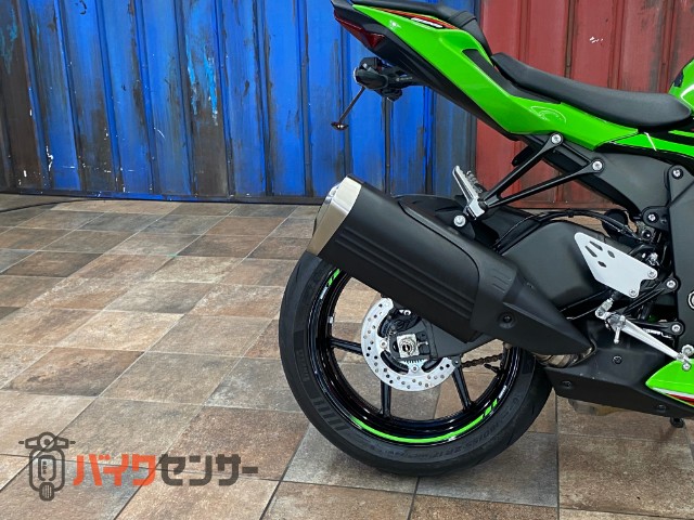Ninja ZX-6R - KAWASAKI | CHAMPION 76 | チャンピオン 76
