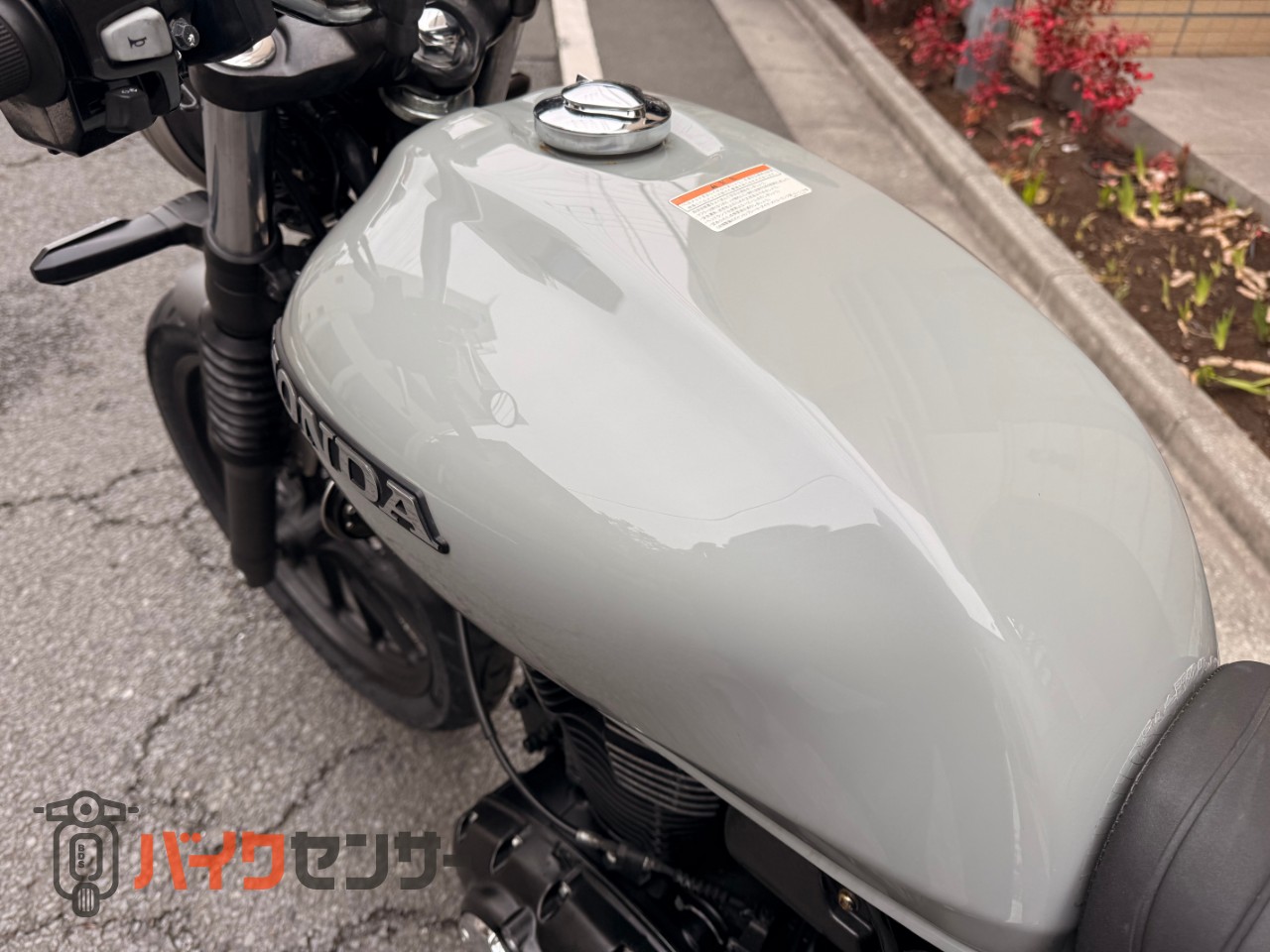 ホンダ GB350S USBポート装備 パールディープマッドグレー 灰色