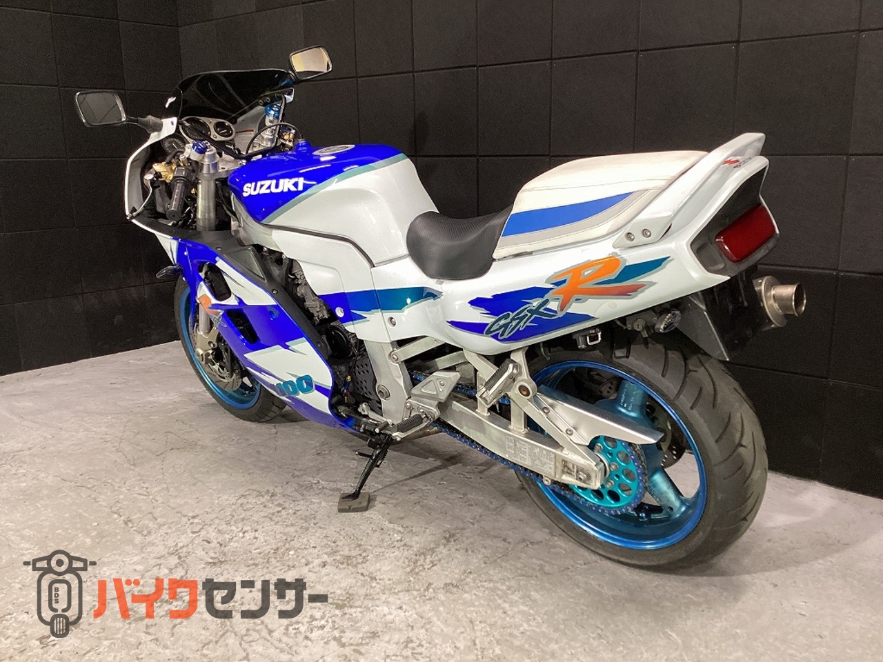 スズキ GSX-R1100 乗出整備済・車検残(R10年9月迄)・FフォークOH