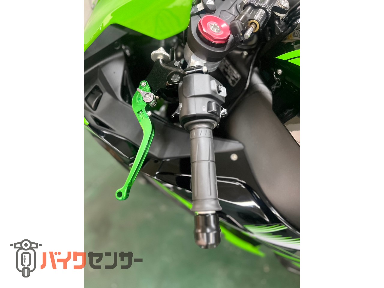 カワサキ Ninja ZX-10R 2016年式 逆車ABS 車検令和9年7月まで