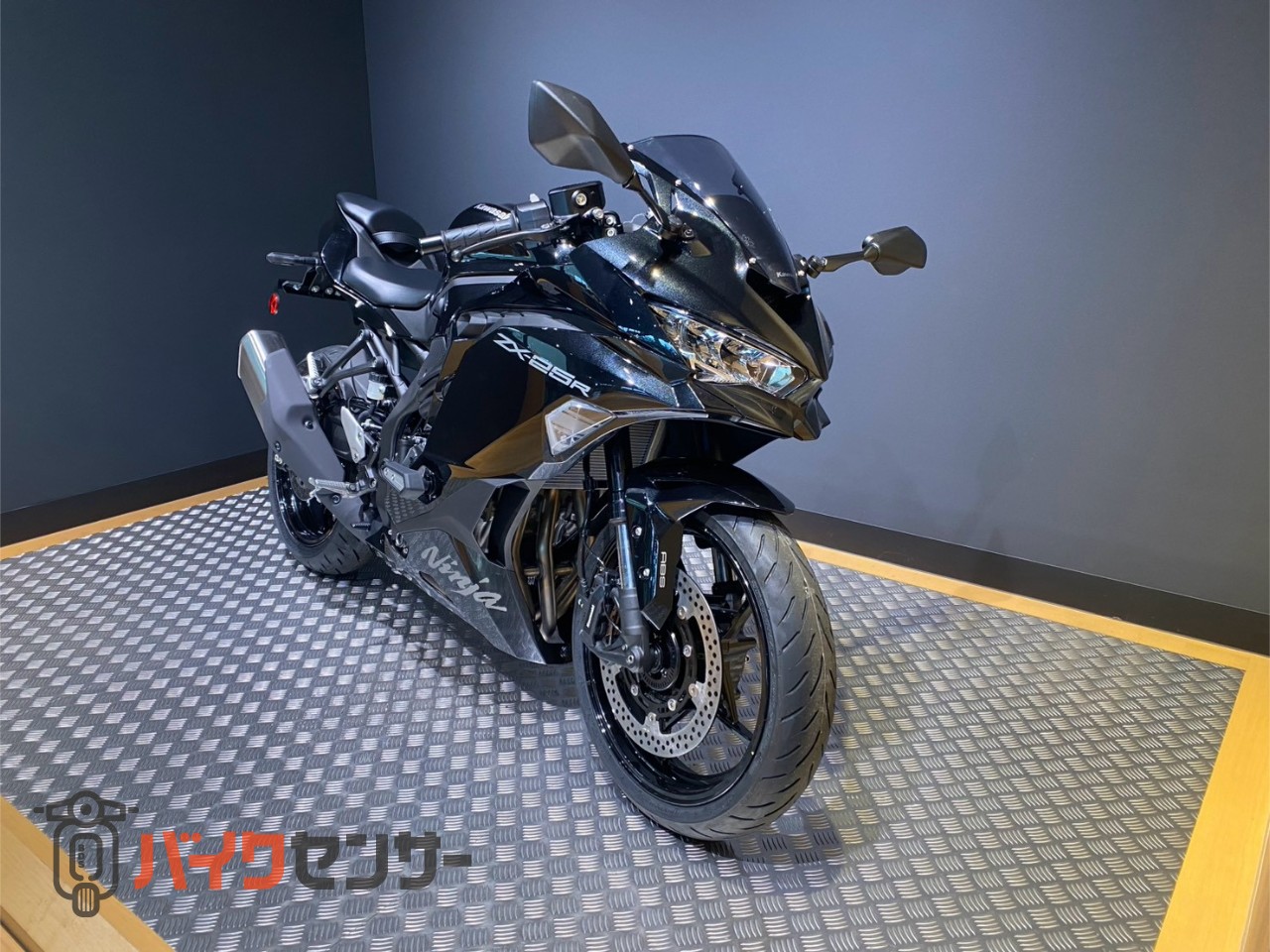 カワサキ Ninja ZX-25R SE B685918| BDSバイクセンサー