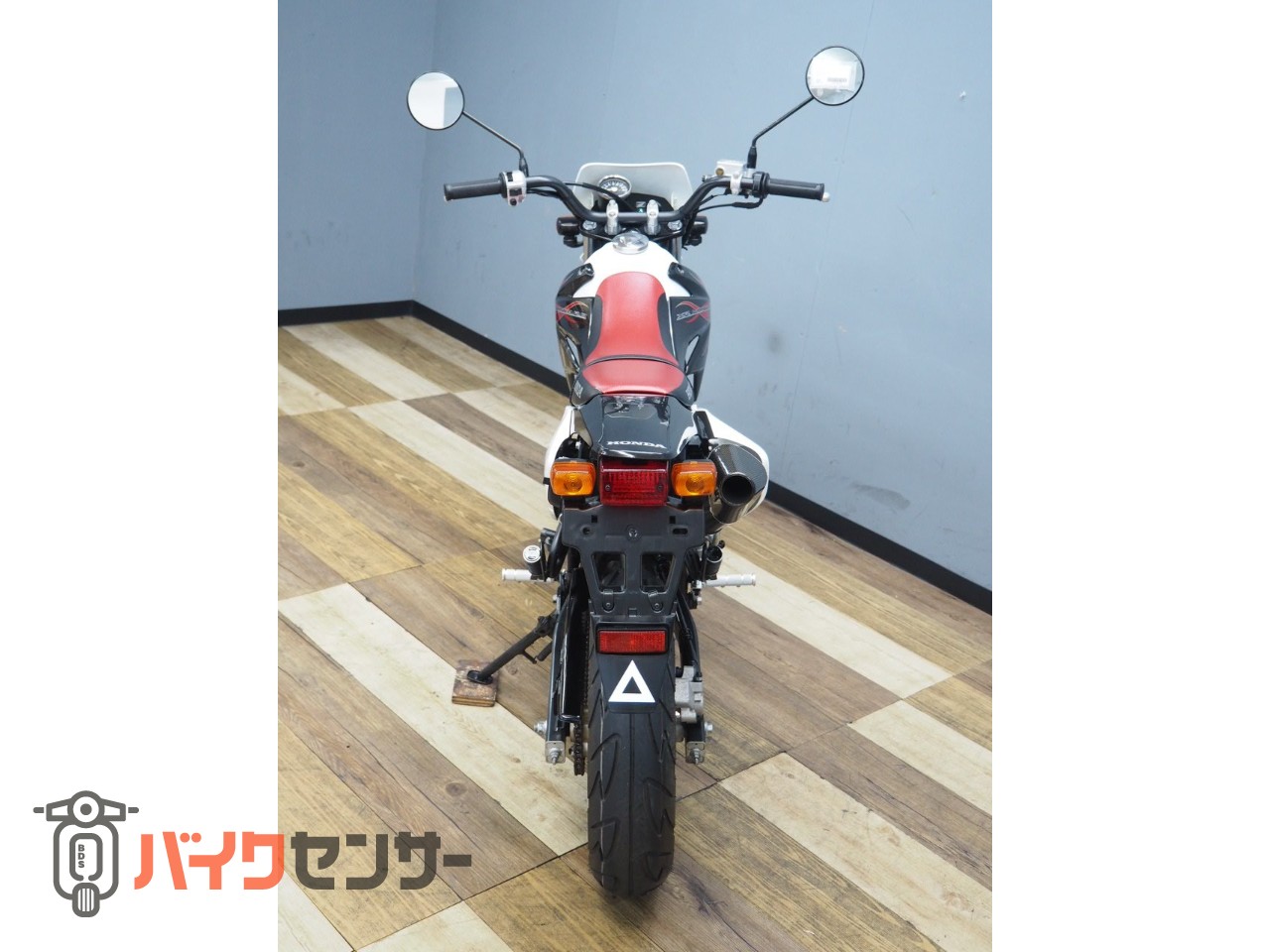 ホンダ XR100モタード 最終型 ヨシムラトライコーンフルエキ装備