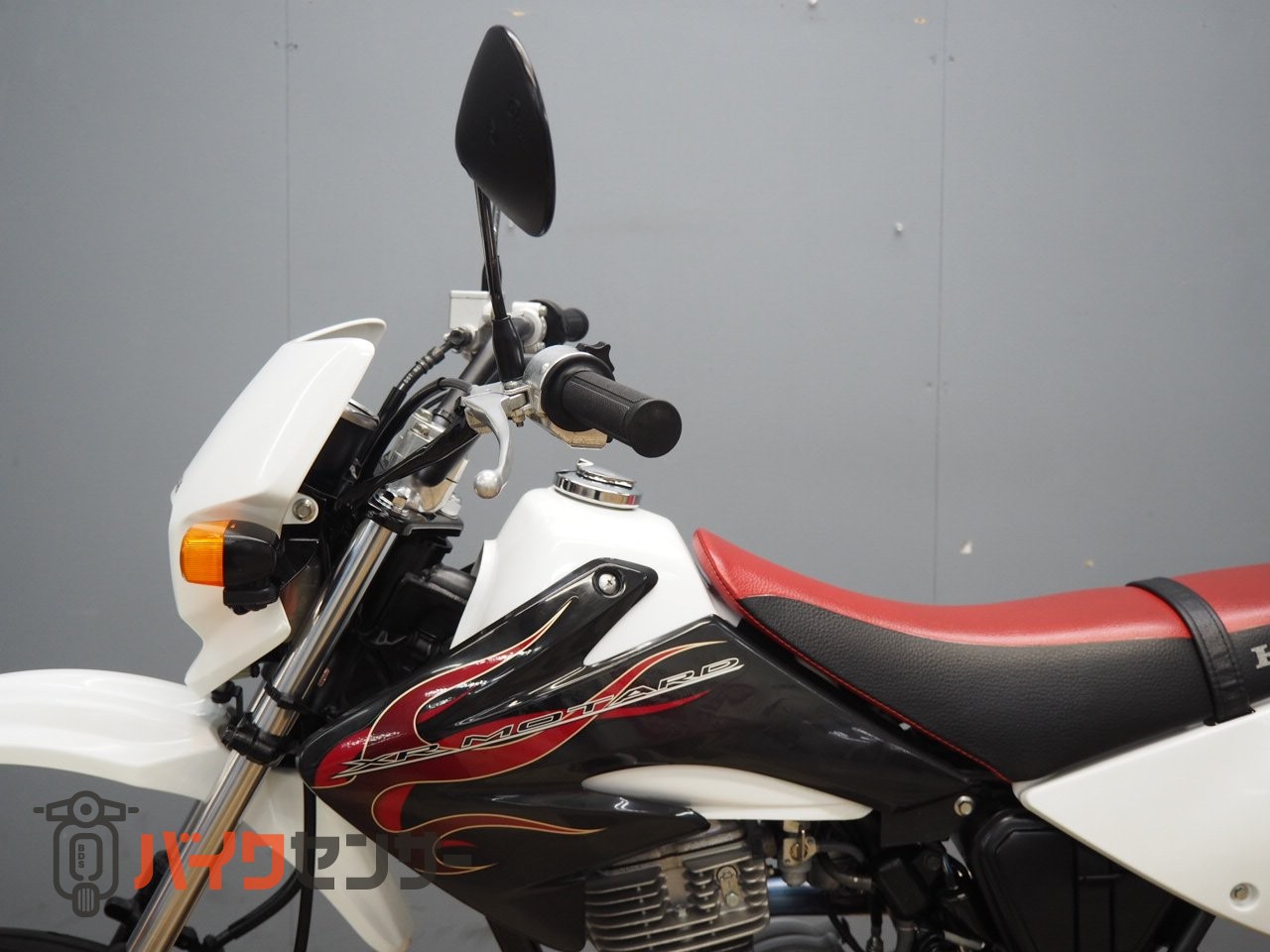 ホンダ XR100モタード 最終型 ヨシムラトライコーンフルエキ装備