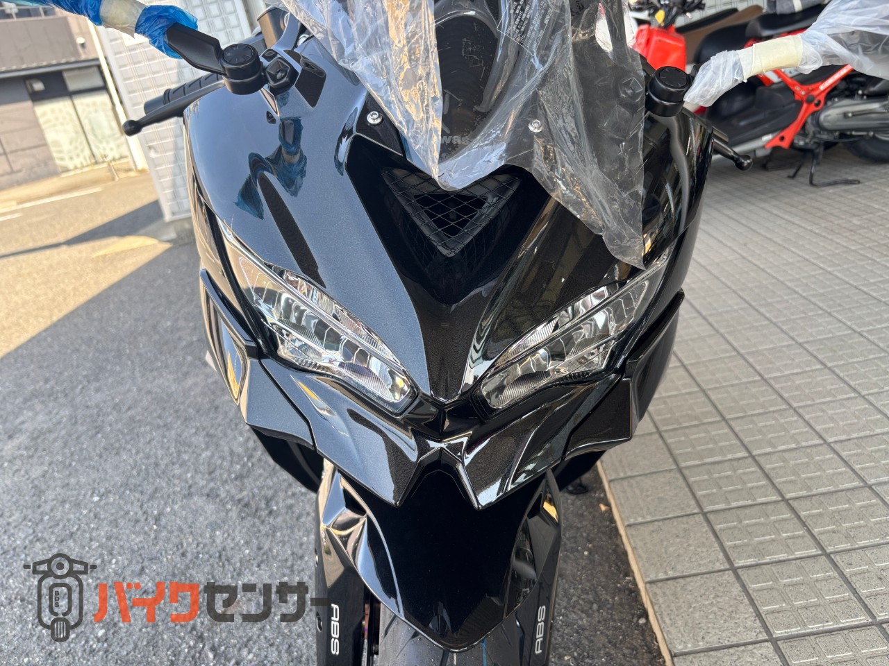 カワサキ Ninja ZX-25R SE 2027年モデル ブラック 新車 B686430| BDS