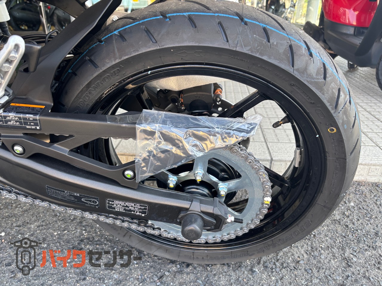カワサキ Ninja ZX-25R SE 2027年モデル ブラック 新車 B686430| BDS