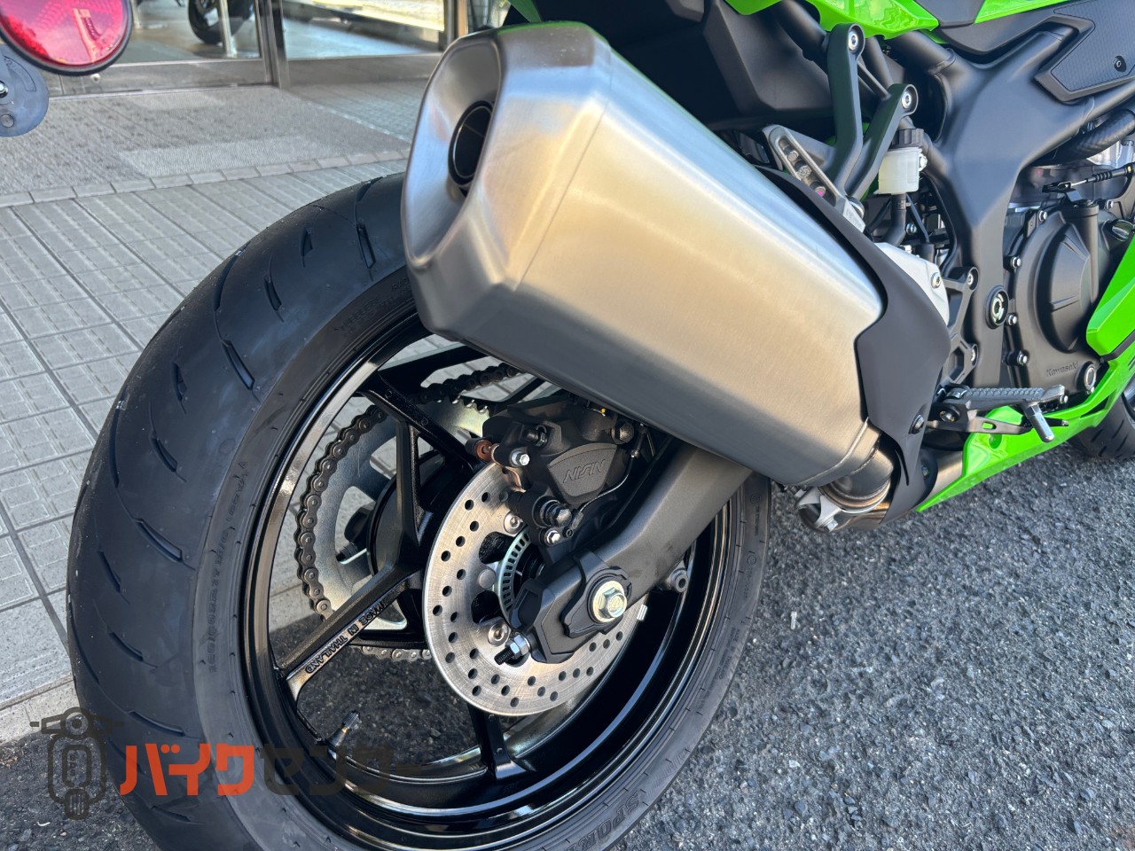 カワサキ NINJA ZX-4RR 2027年モデル ライムグリーン 新車 B686836