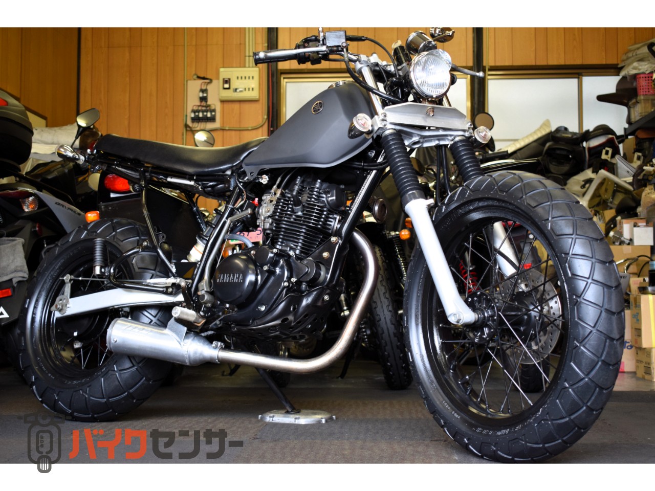 ヤマハ TW200 DG07J スカチューンカスタム SuperTrapマフラー 新品