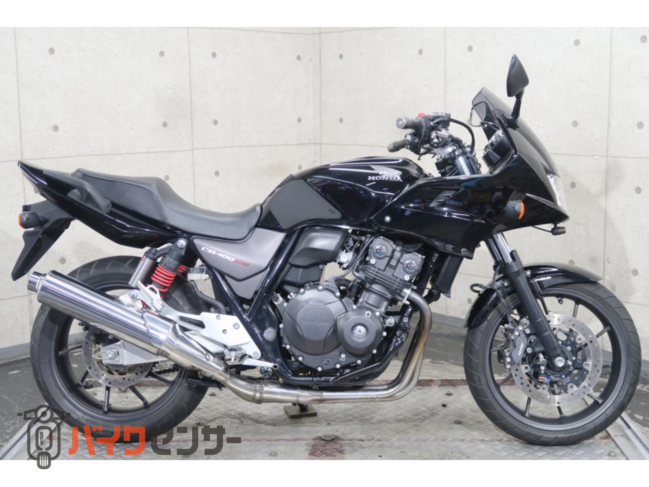 ホンダ CB400 SUPER ボルドール VTEC Revo NC42 最終型 前後ドラレコ