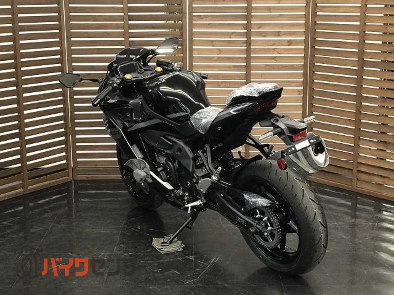 カワサキ ZX-4R [SE] 2027年モデル・メタリックマットグラフェン
