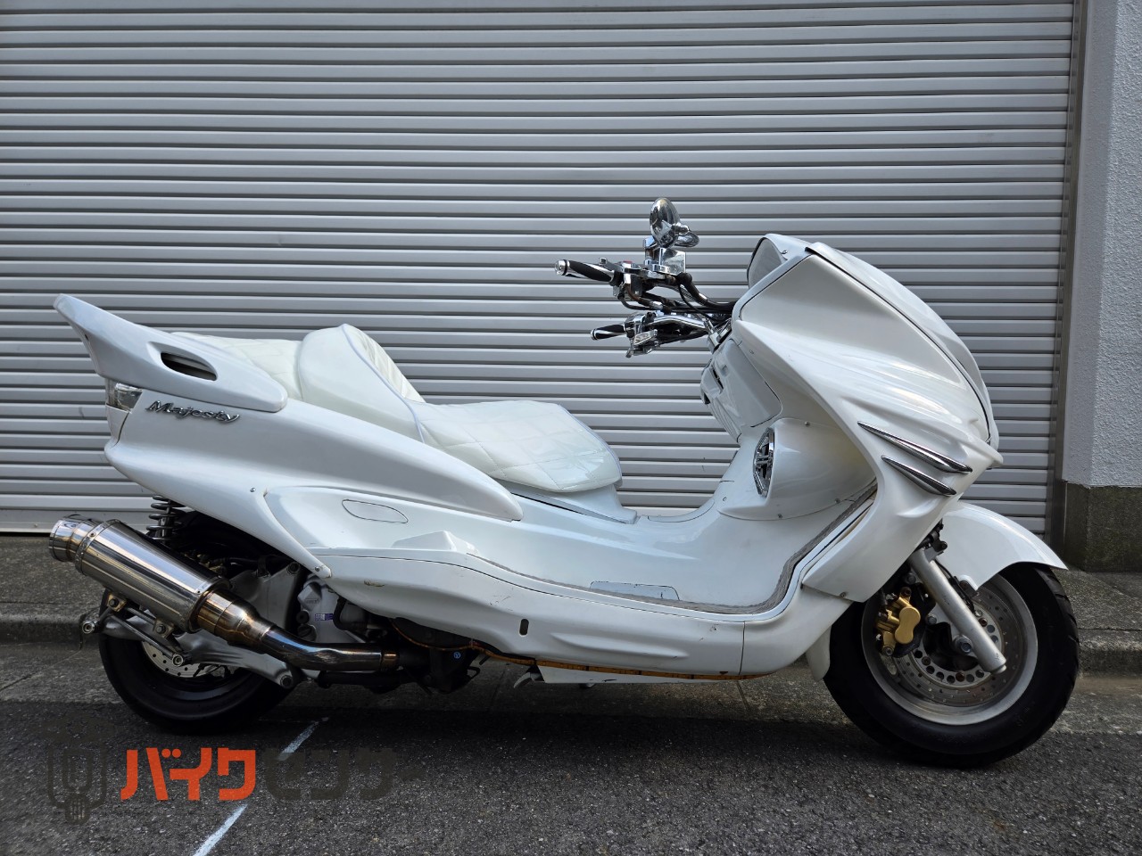 ヤマハ マジェスティ250C リモコンで色が替えられるLED B687517| BDS