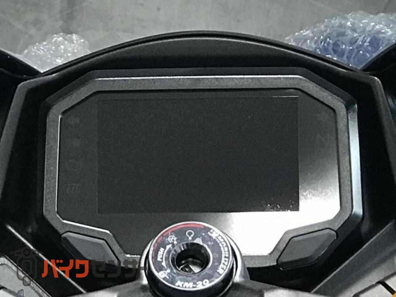 カワサキ Ninja ZX-25R SE 2027年モデル メタリックスパークルブラック
