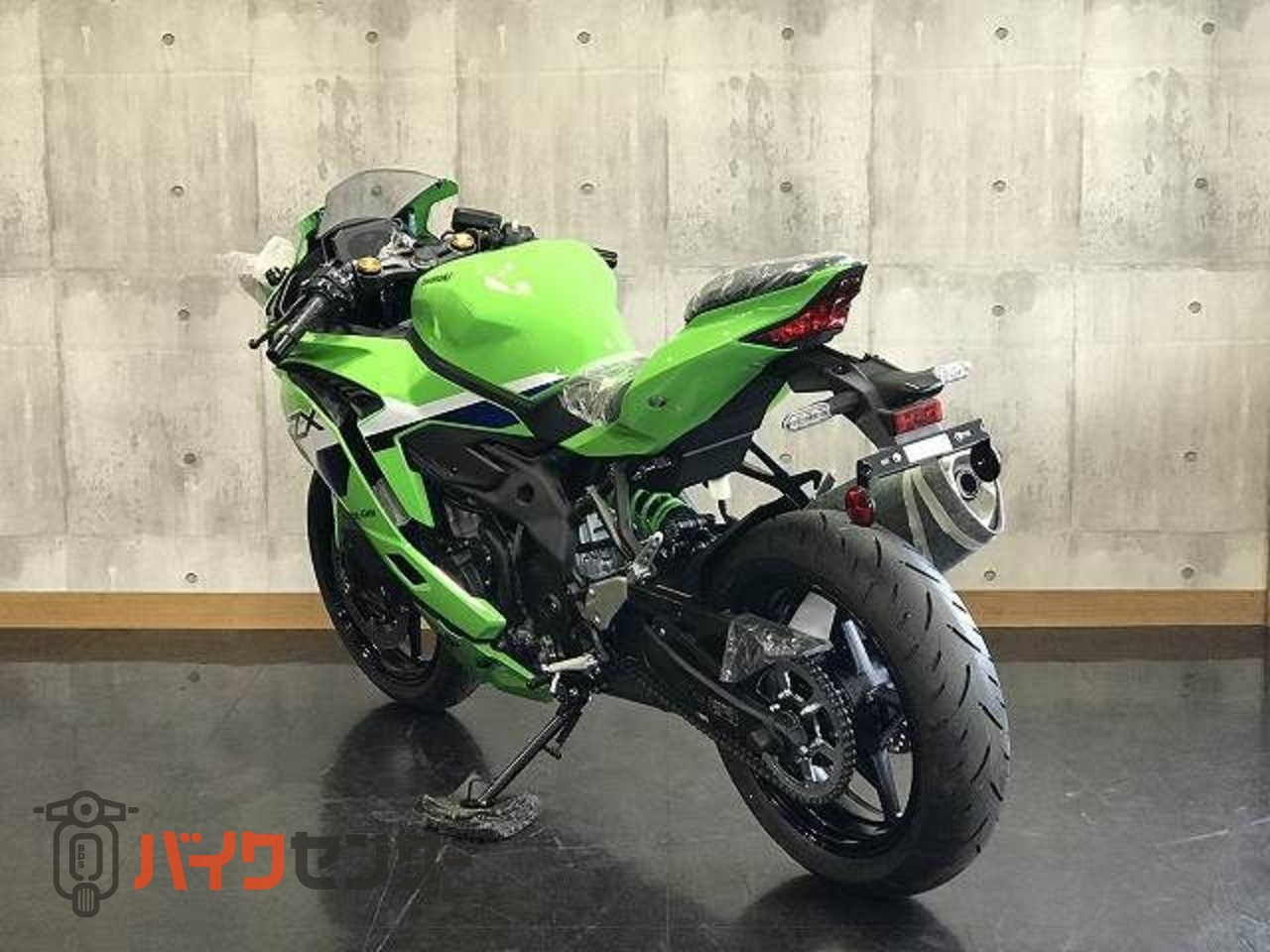 カワサキ NINJA ZX-4RR 2027年モデル ライムグリーン B688361| BDS