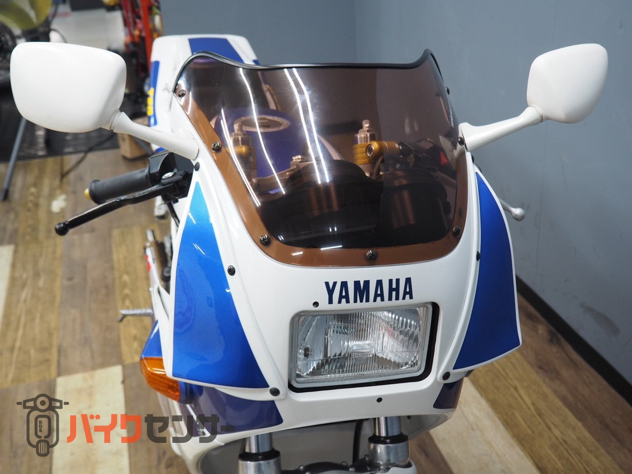 YAMAHA TZR250 2XT フロントカウル ヤマハ TZR250 2XT 藤原カラー SSイシイマジックファイヤー・シングル