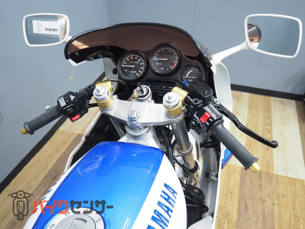 ヤマハ TZR250 2XT 藤原カラー SSイシイマジックファイヤー・シングル