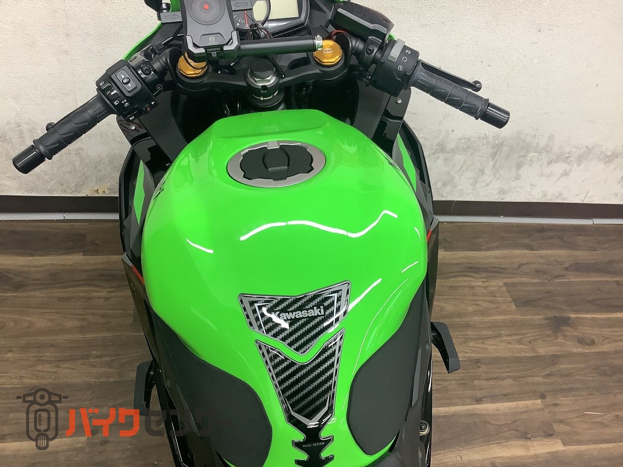 カワサキ Ninja ZX-25R SE 2022年モデル B688751| BDSバイクセンサー