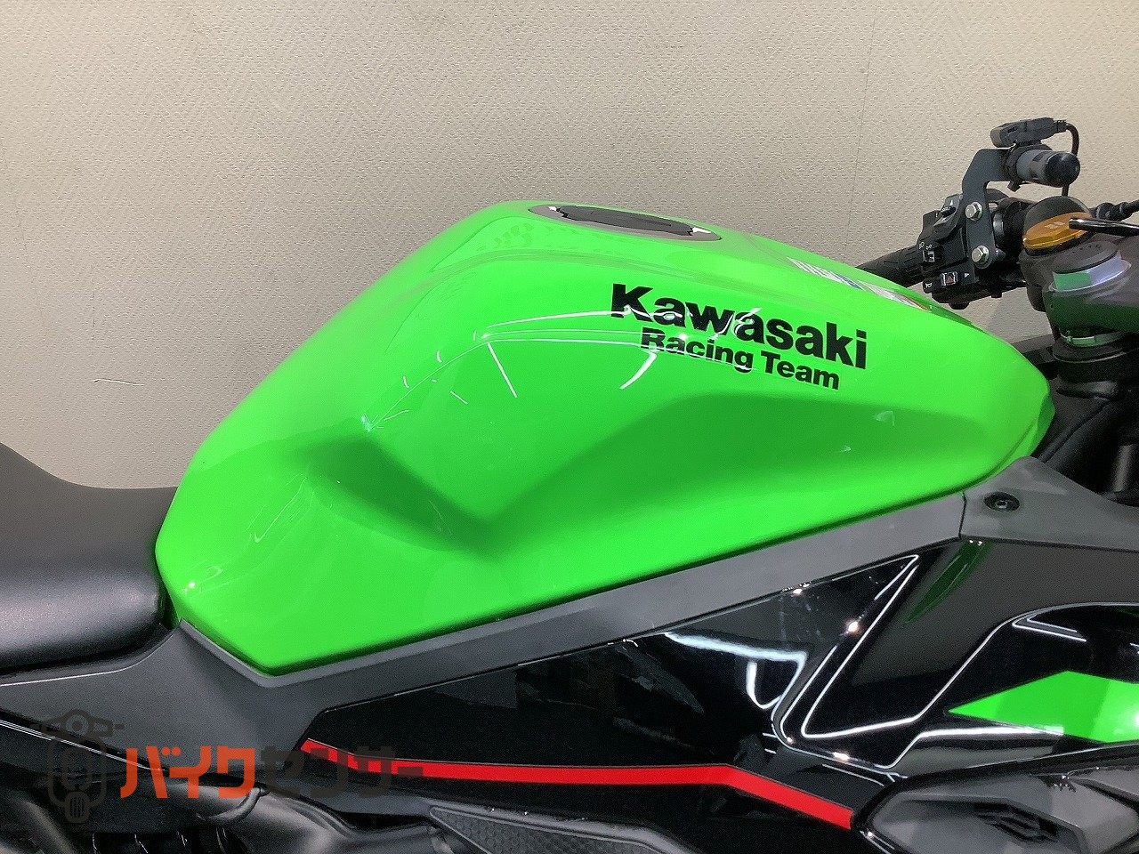カワサキ Ninja ZX-25R SE ｸｲｯｸｼﾌﾀｰ/ABS B689266| BDSバイクセンサー
