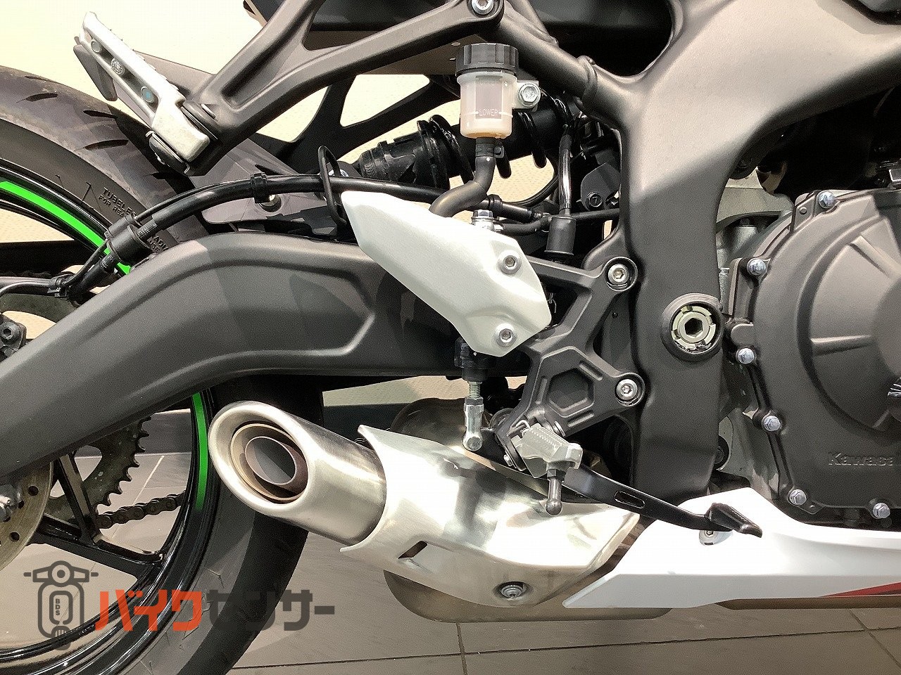 カワサキ Ninja ZX-25R SE ｸｲｯｸｼﾌﾀｰ/ABS B689266| BDSバイクセンサー