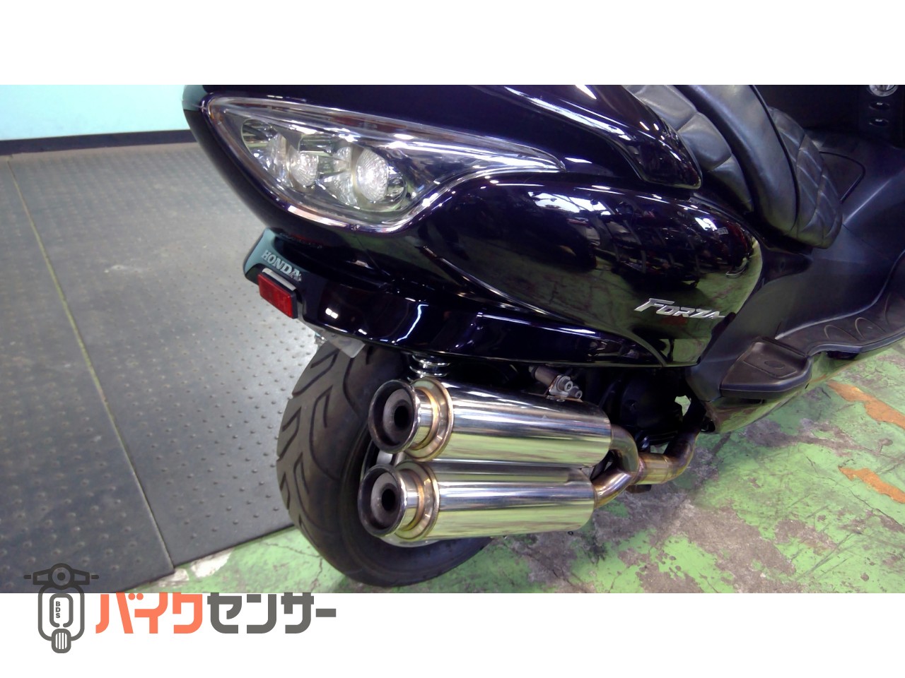 ホンダ フォルツァZ MF08 カスタムコンプリート 下回りLED ON OFF 切替