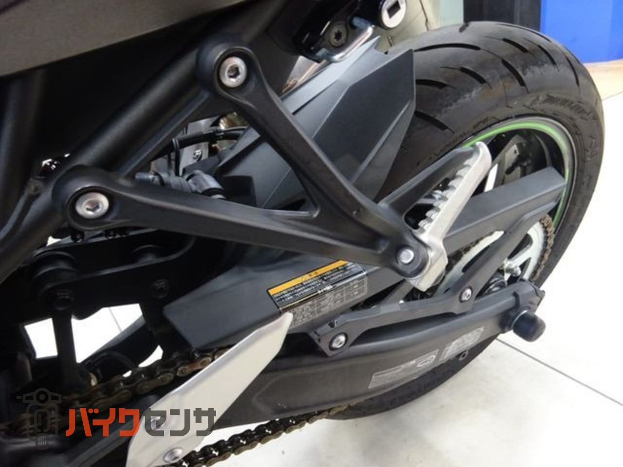 すぐ発送❣️１６０サイズセレクション カワサキ ZX-4R[スペシャルエディション]ZX-4RSE エンジンスライダー