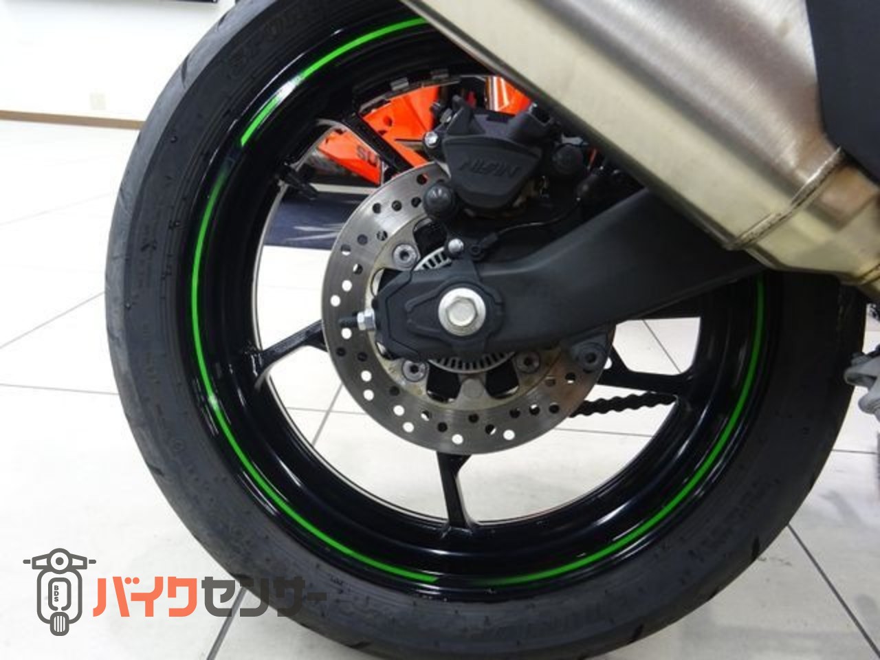 すぐ発送❣️１６０サイズセレクション カワサキ ZX-4R[スペシャルエディション]ZX-4RSE エンジンスライダー