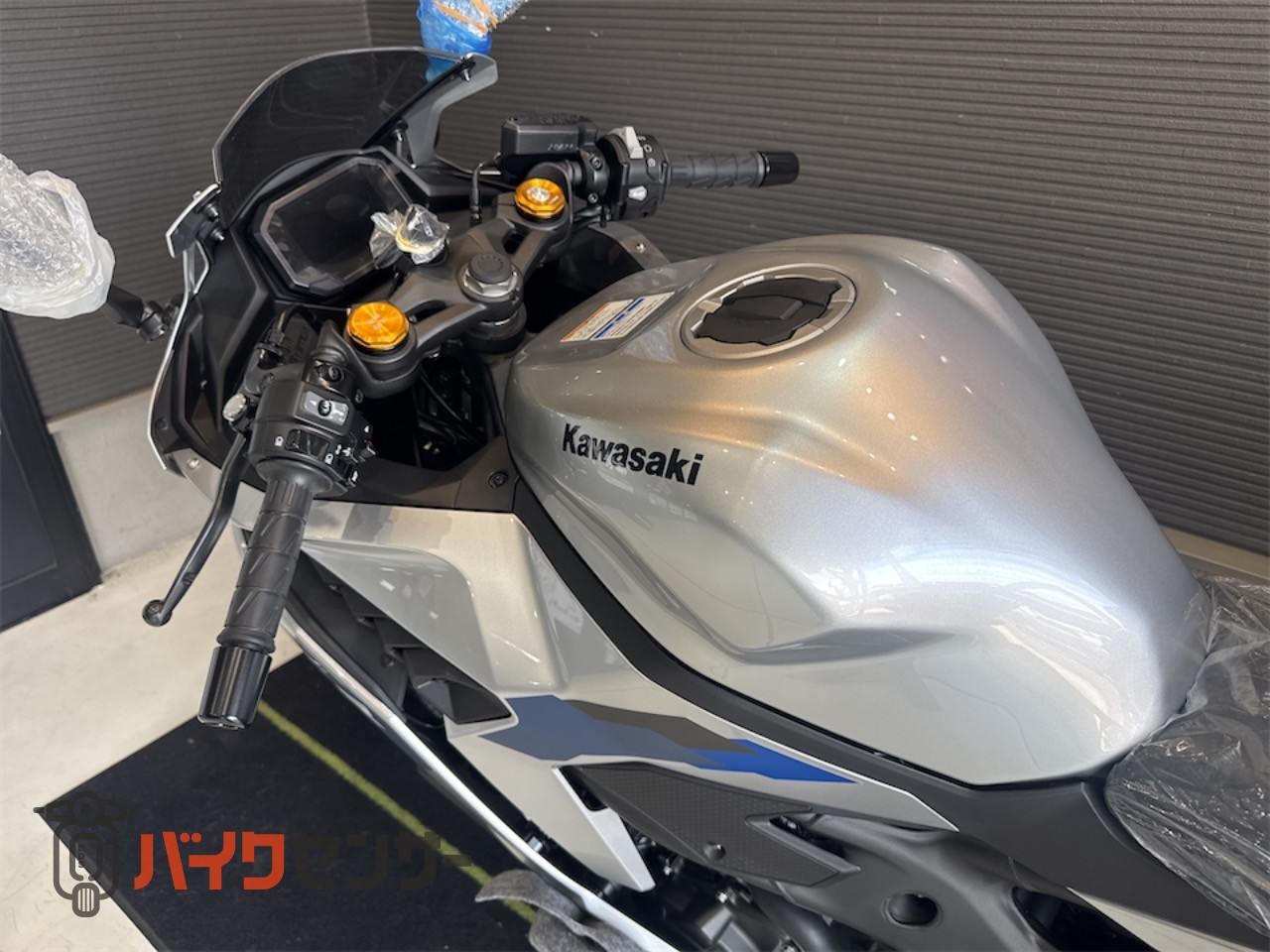 カワサキ Ninja ZX-4R SE 2027年モデル ニューカラー B691311| BDS