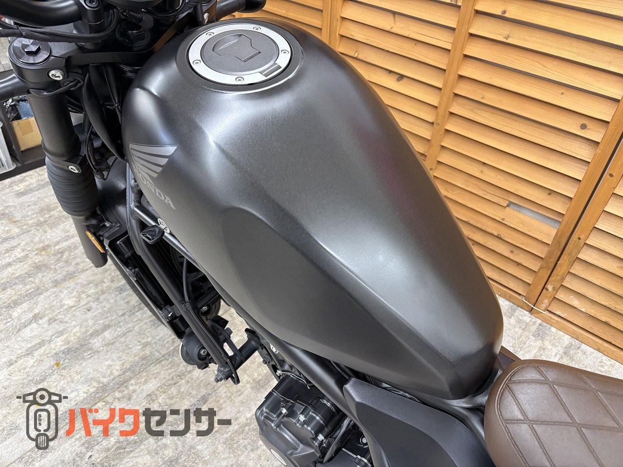 ホンダ 【残価据置 対象】レブル250Sエディション バックレスト